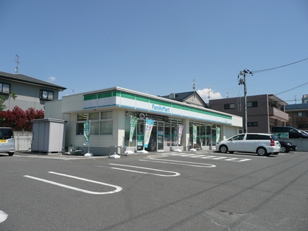 コンビニ　ファミリーマート郡山曲田店（コンビニ）まで550m