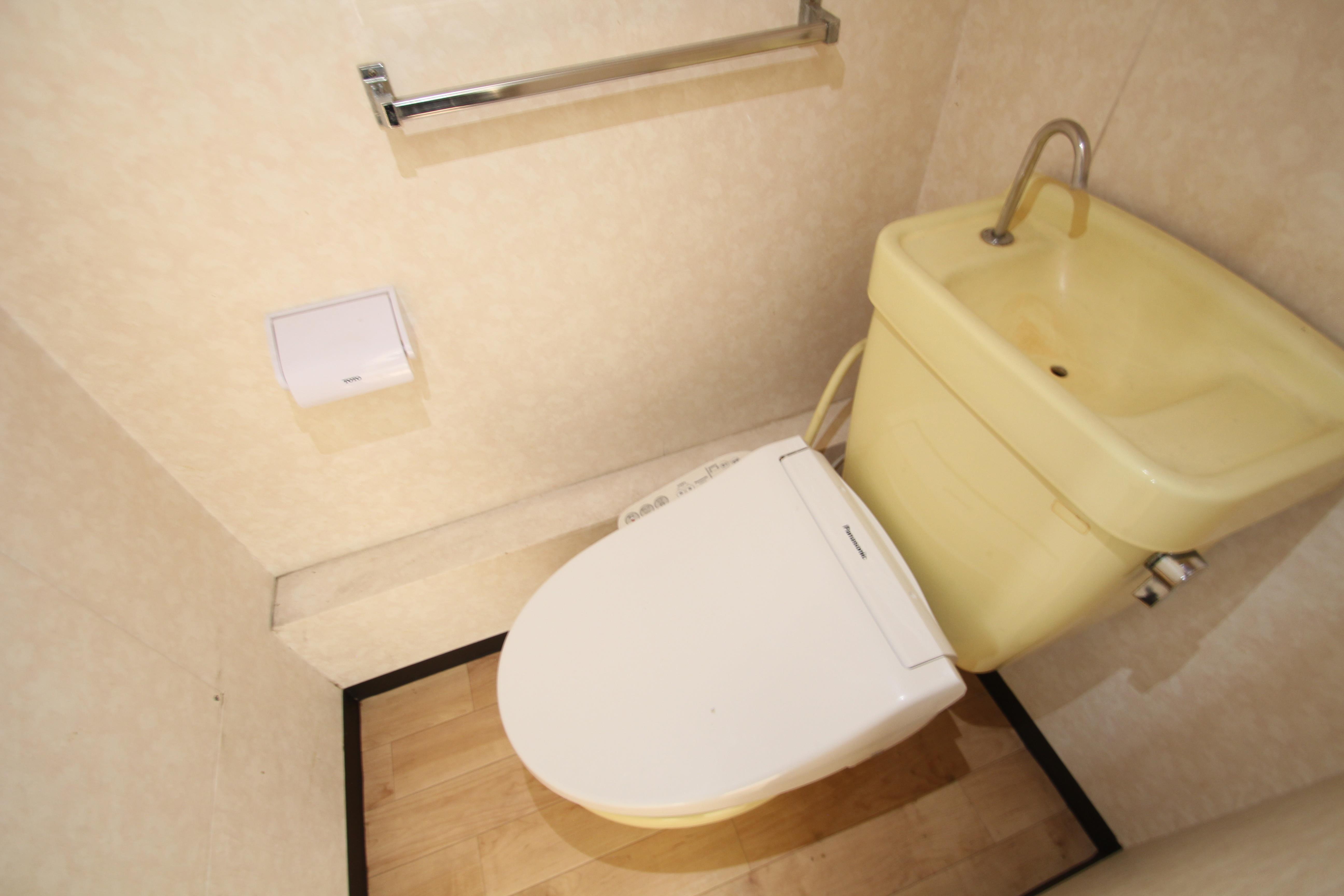 トイレ　トイレです。