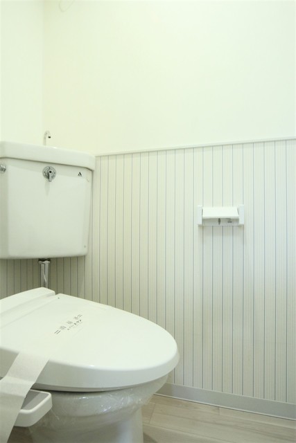 【松山市山越のマンションのトイレ】
