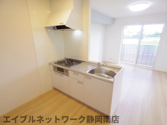 キッチン　きれいなキッチンです