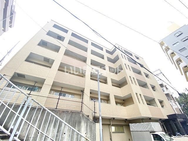 神戸市中央区花隈町のマンションの建物外観