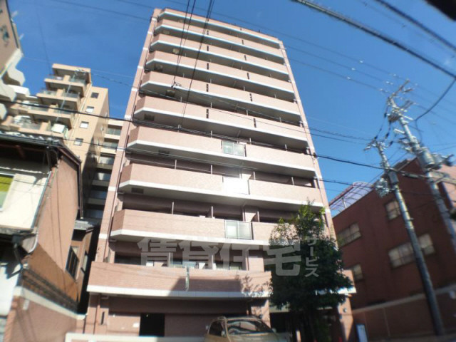 京都市下京区麓町のマンションの建物外観