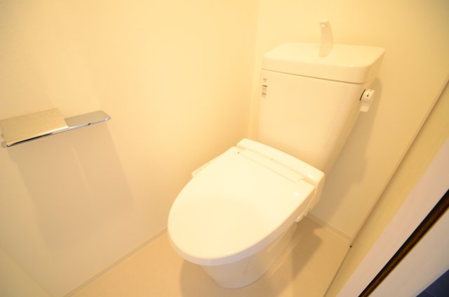 トイレ　トイレもきれいです