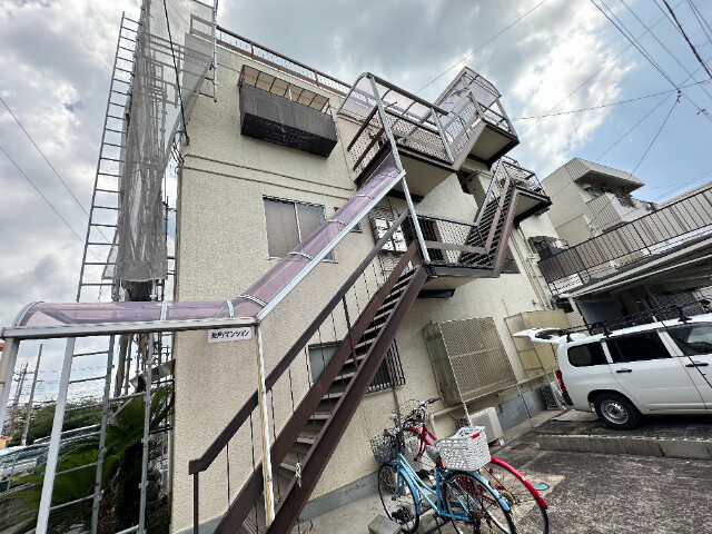 北町マンションの建物外観