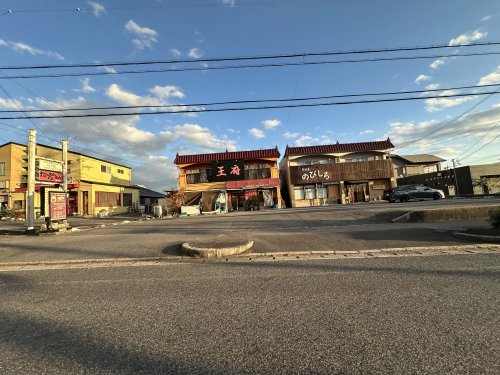 【サンフレンズ Cの飲食店】