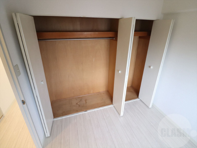 収納　広々クローゼット