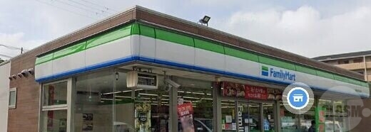 コンビニ　ファミリーマート吹田五月が丘北店（コンビニ）まで69m
