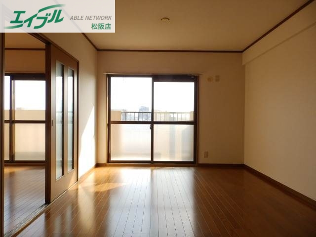 居室・リビング　別部屋同タイプ