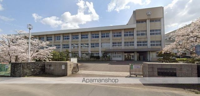 小学校　大内小学校（小学校）まで669m