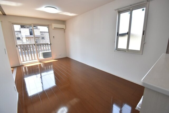 居室・リビング　ＬＤＫ１２帖