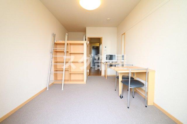 居室・リビング　当社人気のハイベッドタイプ!!!決め手はベッド下の収納