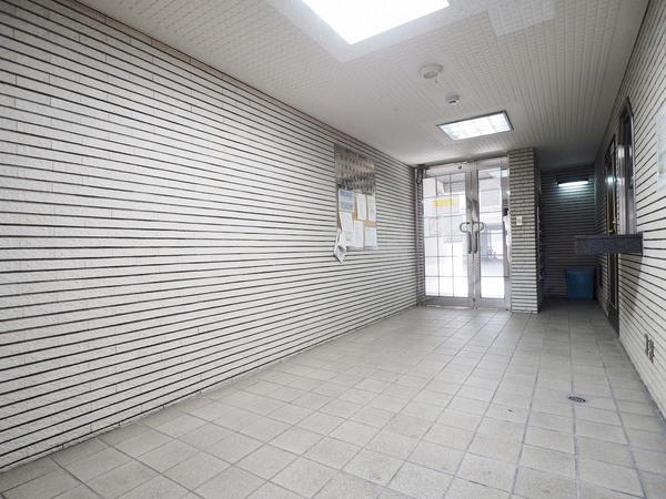 ロビー　駐輪場