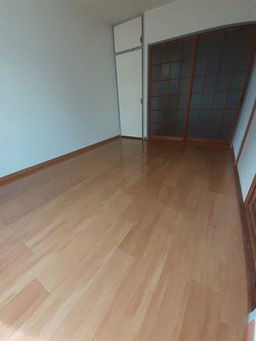 居室・リビング　明るい室内です☆