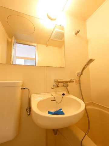 洗面設備　別部屋参考写真