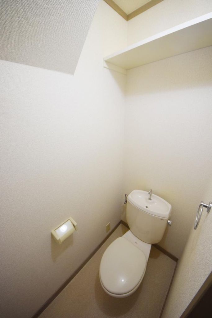 トイレ　トイレ