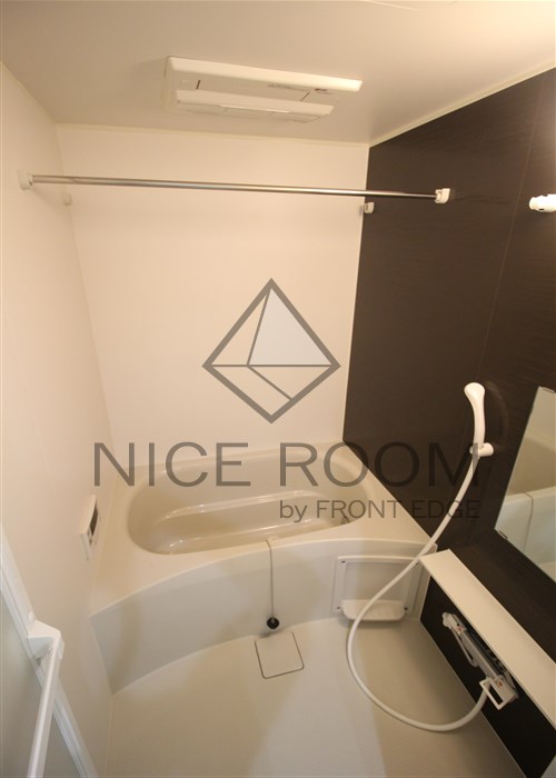 バス・シャワールーム　COMENZ梅田　風呂