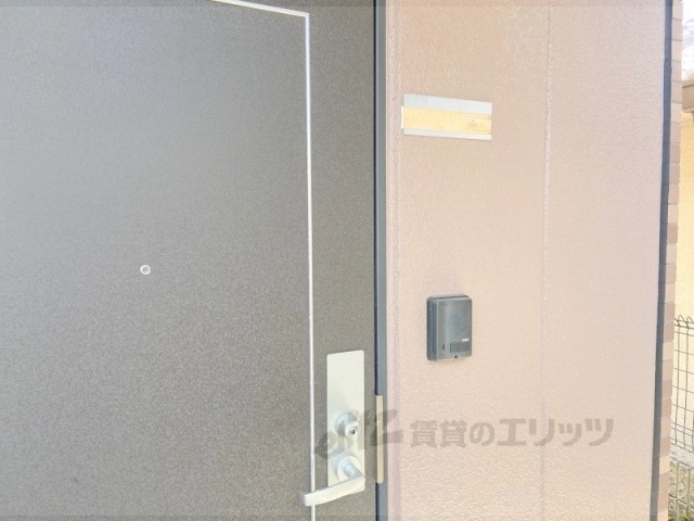 玄関　インターホン