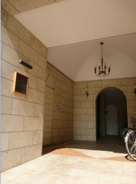 ロビー　ご見学予約受付中