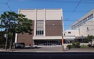 中学校　中島中学校（中学校）まで230m