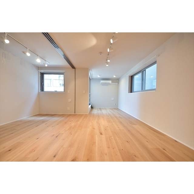 居室・リビング　同タイプ別部屋写真