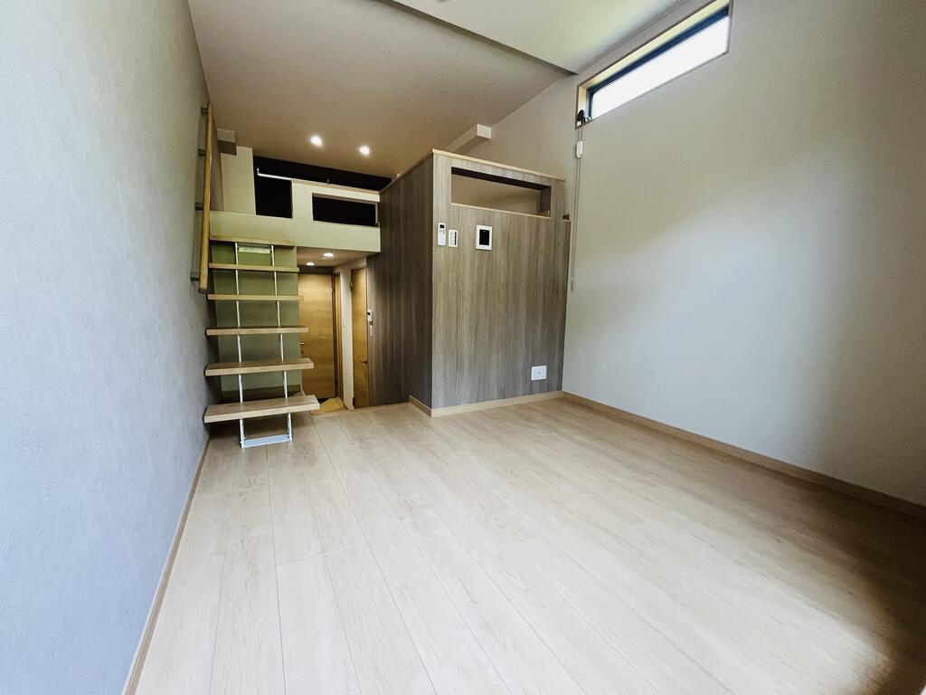 居室・リビング　※別号室参考画像