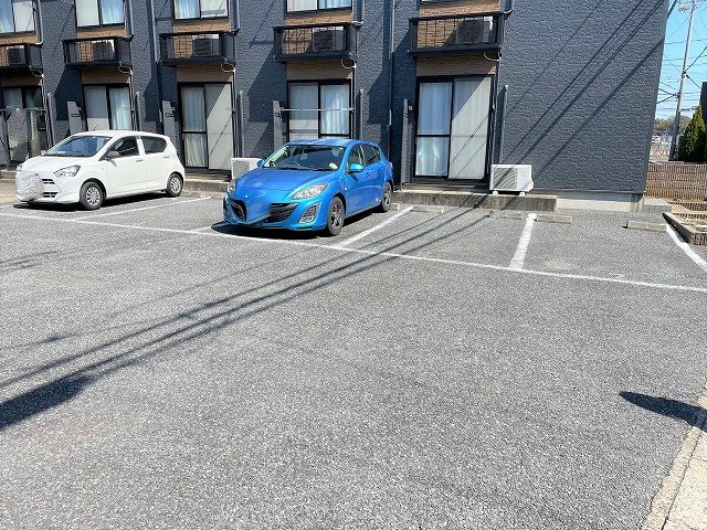 駐車場　画像5