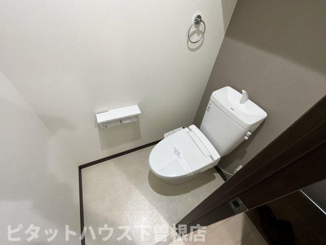 トイレ　トイレ