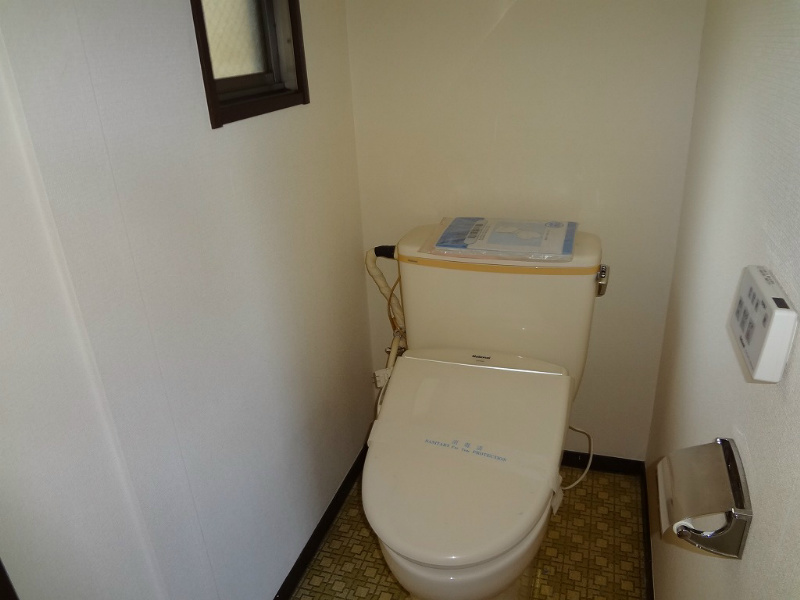 トイレ　１階の参考画像です。