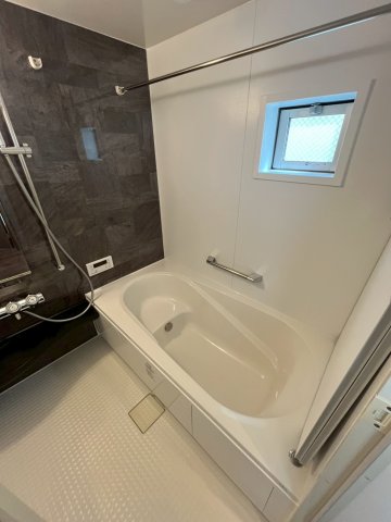 バス・シャワールーム　菊井1丁目戸建て