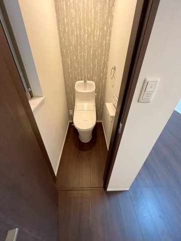 トイレ　菊井1丁目戸建て