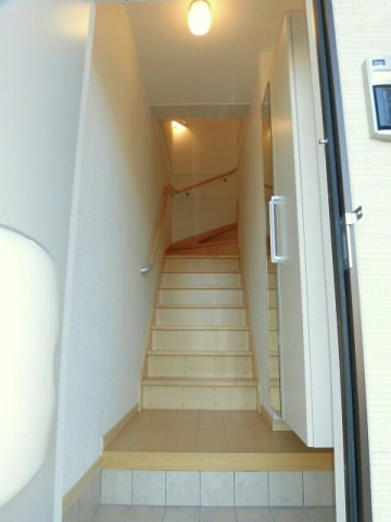 玄関　シンプルで使いやすい玄関です