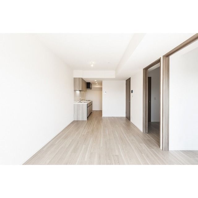 居室・リビング　こちらのリビングで趣味の時間をお楽しみください