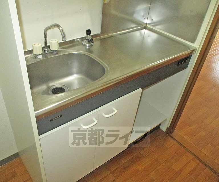 キッチン　広々としたお風呂です。