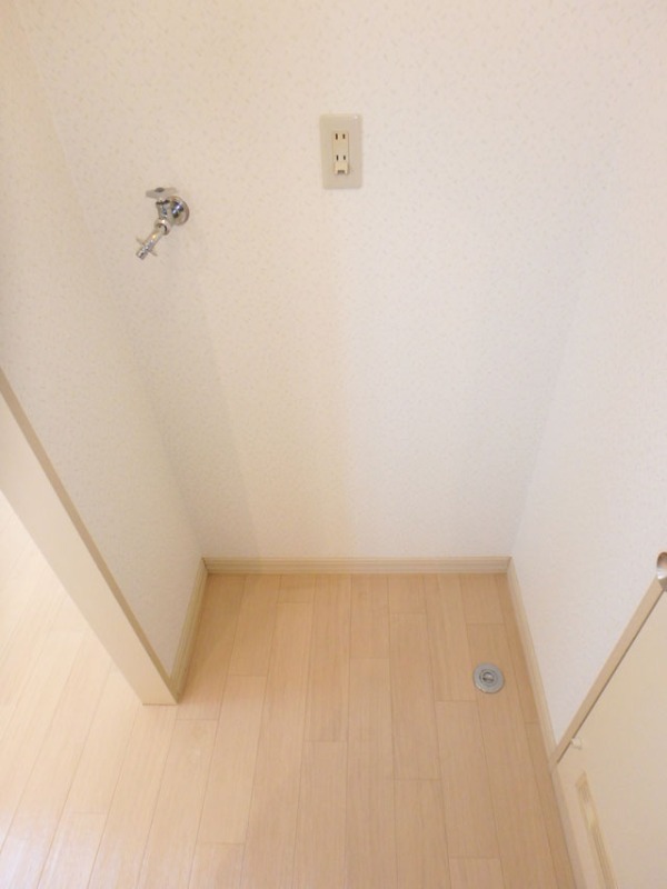 その他部屋・スペース　洗濯機置場☆