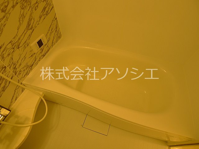 バス・シャワールーム　バスルーム