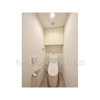 トイレ　同タイプ3階のお部屋を撮影。仕様が異なることがあります。