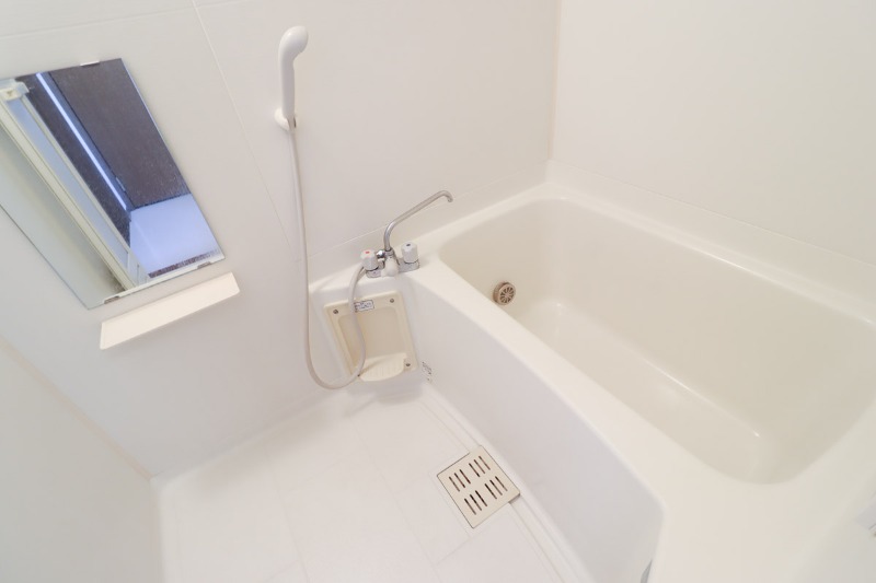 バス・シャワールーム　図面と現状に相違がある場合には現状を優先