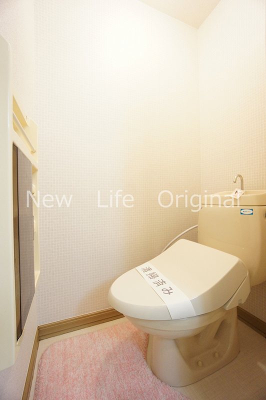 トイレ　あると嬉しい温水洗浄便座付きトイレ☆