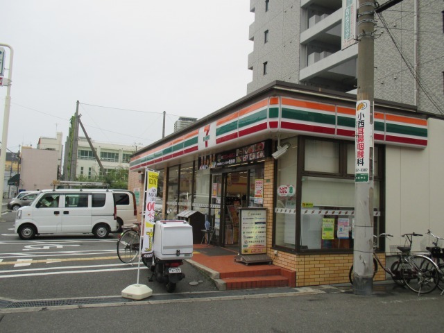 コンビニ　セブンイレブン大阪本庄西２丁目店（コンビニ）まで264m