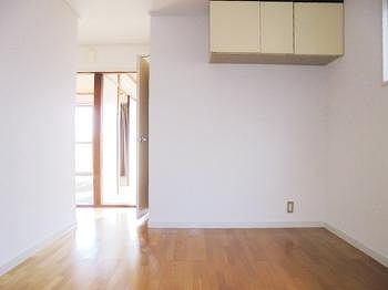 キッチン　ダイニングキッチン