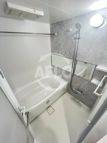 バス・シャワールーム　スプランディッド梅田グランノース　風呂