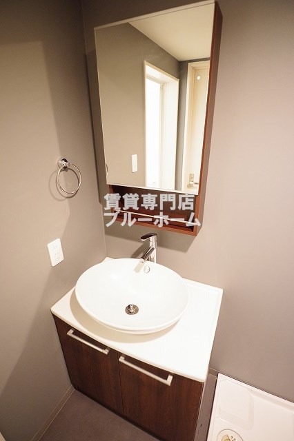 洗面設備　独立洗面台あります！