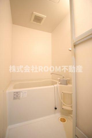 バス・シャワールーム　日々の疲れを癒すお風呂付です