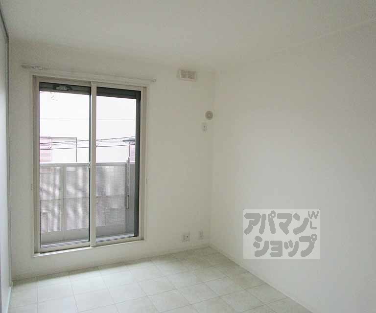 居室・リビング　２０１号室の写真です。