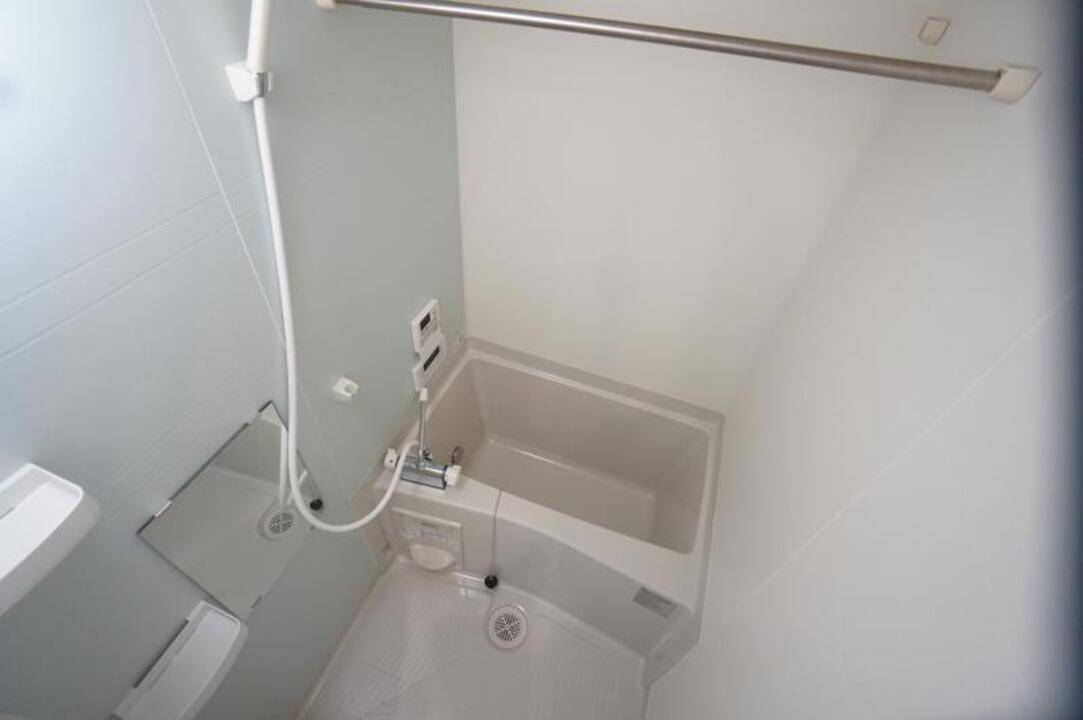 バス・シャワールーム　浴室