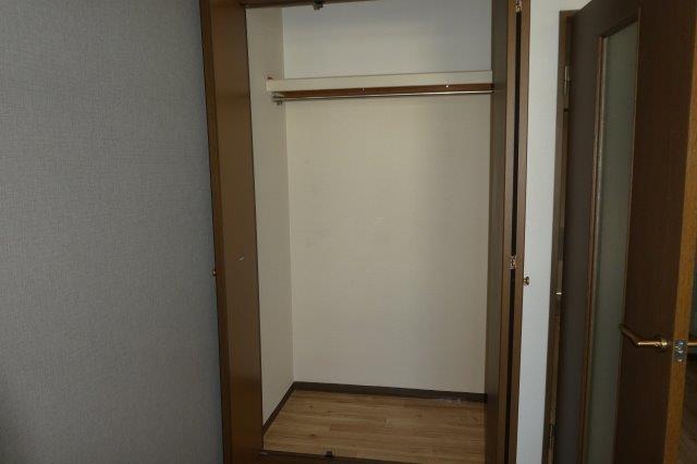収納　クローゼット