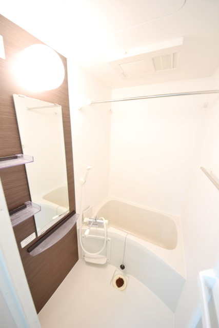 バス・シャワールーム　～さっぱりしましょう～