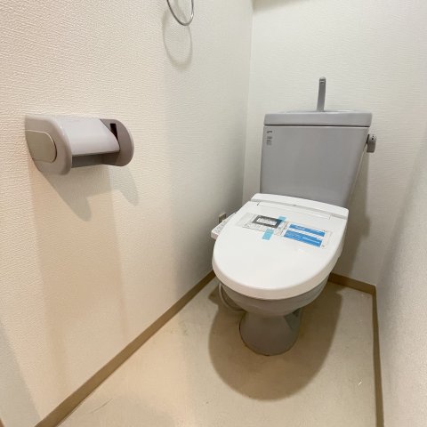トイレ　同仕様タイプです