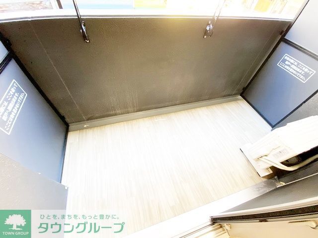 バルコニー　バルコニー