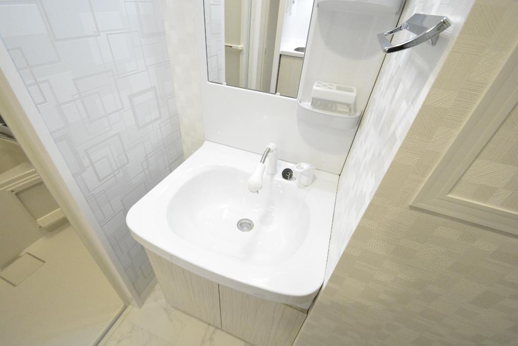 洗面設備　洗髪洗面化粧台